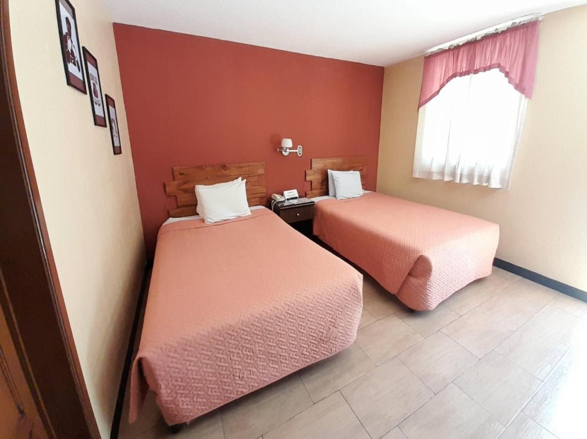 Hotel Y Restaurante Villa Esmeralda Quetzaltenango Dış mekan fotoğraf