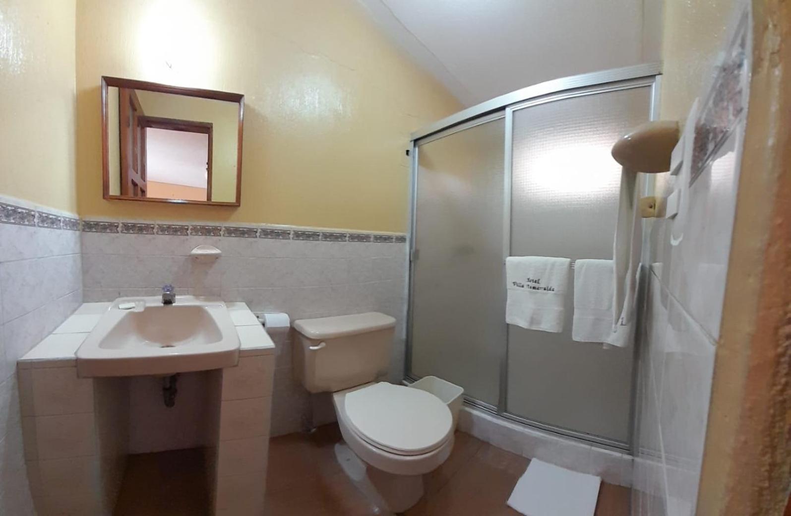 Hotel Y Restaurante Villa Esmeralda Quetzaltenango Dış mekan fotoğraf