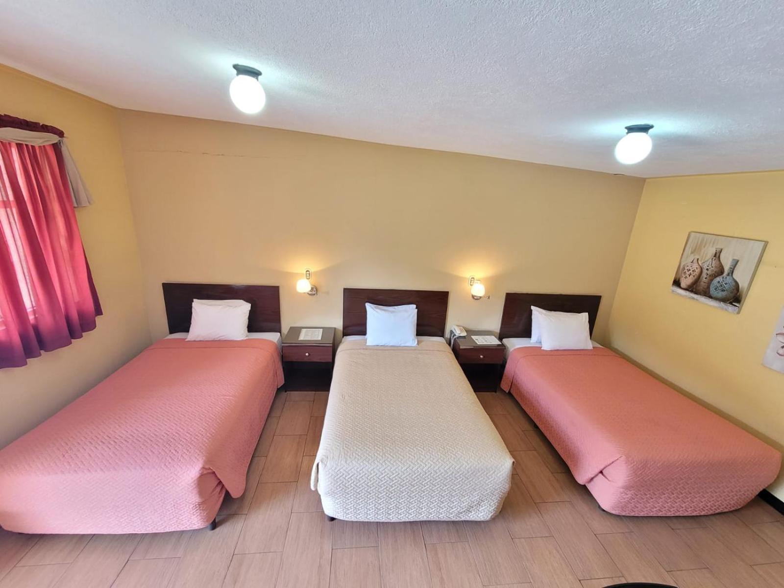 Hotel Y Restaurante Villa Esmeralda Quetzaltenango Dış mekan fotoğraf